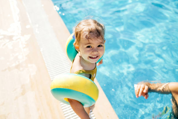 Toddler swimming lesson